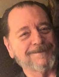 Maxine Beard's Instagram, Twitter & Facebook