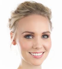 Get The Look: Naomi Watts' Classic Updo