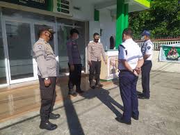 Tugas pokok melakukan pengamanan di lingkungan rumah sakit ar bunda dan atau yang dibentuk instansi untuk melaksanakan pengamanan 5 11. Ditbimas Polda Bimtek Satpam Pegadaian Unit Telaga Hukum Dan Kriminal Rri Gorontalo