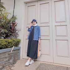 We did not find results for: 5 Inspirasi Outfit Simpel Kekinian Untuk Ngampus Ala Hijaber Cantik Ingrid Yulika Okezone Muslim