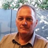 100+ profilů „Benge“