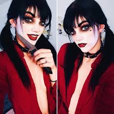 Harley quinn red and black temporary hair color spray and stencil kit. Gianna Is Harley Quinn Startseite Facebook