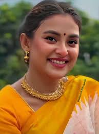 This is too cute 🥰 Tua with the uke 🤙🏼😁