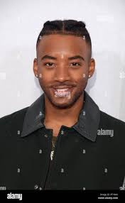 Raymond smith hi-res stock photography and images