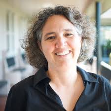 Judith Souza's Instagram, Twitter & Facebook