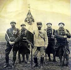 Idegenlégió weben képek, videók légiós múzeum, tárgyak hires légionáriusok cikkek. Magyarok A Francia Idegenlegio Kotelekeben Az Elso Vilaghaboruban Ujkor Hu