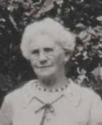 I've "rescued" an old photograph which was taken somewhere in Ohio and  mailed by "Edith" (no surname) to a cousin