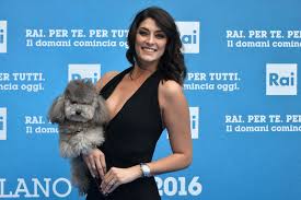 Ballando con le stelle, elisa isoardi e raimondo todaro già protagonisti indiscussi dilei. Elisa Isoardi Eta Altezza E Peso Chi E La Fidanzata Di Matteo Salvini E Conduttrice Rai Caffeina Magazine