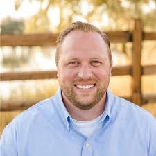 Aaron Greenwell's Instagram, Twitter & Facebook