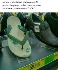  Pin Oleh Gambar Gokil Di Virality Humor Sandal Gambar Lucu