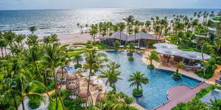 Long beach public swimming pools are typically owned by los angeles county or local government and they are managed by the parks department in long beach, ca. Intercontinental Phu Quoc Long Beach Resort Hotel Reviews Photos