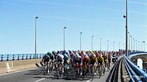 The 2021 tour de france will feature four stages in brittany to begin the race as well as two time trials, a double ascent of mont ventoux, and a visit to andorra during the race. Nouvelle Chute Au Tour De France Etape 10