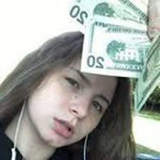 Stream User 564077570