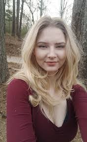 Angela Cozzi's Instagram, Twitter & Facebook