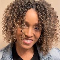 Rhea Richards's Instagram, Twitter & Facebook