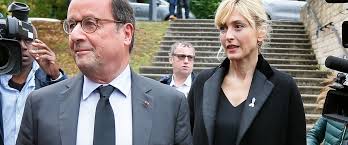 Présente sur le plateau du journal télévisé de tf1, bernadette chirac a cru bon de rassurer les français sur la santé de son mari et ancien président de la république. Claude Chirac En Correze La Delicate Attention De Son Mari Frederic Salat Baroux Pour Francois Hollande Et Julie Gayet Gala