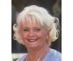 Lori Gott's Instagram, Twitter & Facebook