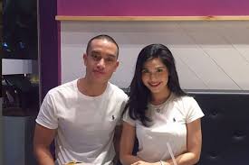 Video singkat itu menunjukkan aliff aziz dan afifah berpegang tangan. Pin Di Brainfood