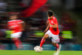 Rio Ave Vs Benfica Aguia Sofre Mas Tem Uma Garra No Titulo Zap