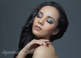 Helena Krol's Instagram, Twitter & Facebook