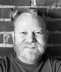 Metropolis CEO And Leadership: Executives and Demographics