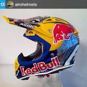 El de pilotos, con 182 puntos de max verstappen y el de constructores con 286 puntos, de los que 104 han sido conseguidos por checo pérez. 43 Helmets Ideas Helmet Helmet Design Motocross