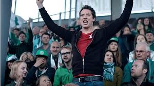Forscher warnen, dass die homophobie in polen noch stärker verbreitet ist als in anderen wrong language? Deutsche Bahn Bewegt Mit Einer Werbung Gegen Homophobie Ganz Deutschland