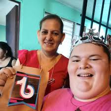 Roger Chacón "El Rocha" added a...