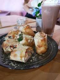 Planet kuching offers a unique delivery service. Chill Out Cafe Kuching Original Menus Reviews And Prices