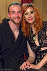 Divinebitches Jimmy Bullet Maitresse Madeline Marlowe Houston Femdom Fox  Life yes porn pics xxx