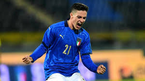 Raspadori will be the only one on the blue list to participate in the european championship without ever having played a minute with the senior national team. Chi E Raspadori Il Sassuolo E L Italia Si Godono Il Loro Gioiello La Gazzetta Dello Sport