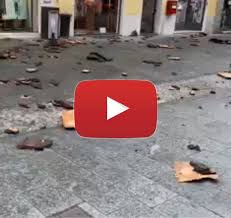 Le temperature registrate oscilleranno tra i 19°c e i 31°c. Meteo Cronaca Diretta Parma Tempeste Di Grandine E Vento Travolgono Fidenza Il Video E Impressionante Ilmeteo It