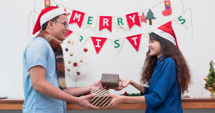 #christmasgifts #christmasgiftideas #christmas #giftsforboyfriend #giftsforhim. 5 Best Christmas Gifts For Your Boyfriend Or Girlfriend