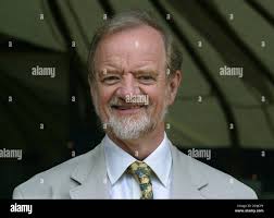 Robin cook mp foreign secretary hi-res stock photography and images