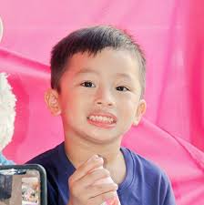 Water Falls", dinarayo sa Barangay Narvacan Uno Dinarayo ngayon ng  mamamayan ng Guimba at mga bakasyunista kahit sa karatig bayan ang  mala-water falls na flood control sa Barangay Narvacan Uno. Sa panayam