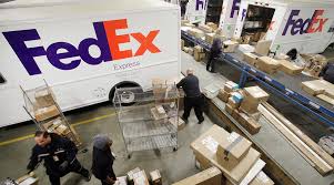 Fedex freight driver nikki weaver was recently named women in trucking association's 2021 driver of the year. Fedex Earnings Take A Hit As International Shipping Slows Transport Topics