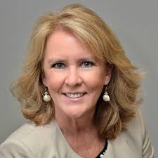 Leslie "Elle" Rhue, Realtor