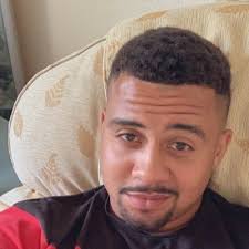 Dave Bellis (@DaveBellis8)