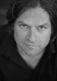 Ian Thornton's Instagram, Twitter & Facebook