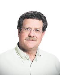 Blair Dickinson's Instagram, Twitter & Facebook