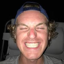 Aidan Carter (@_aidancarter)