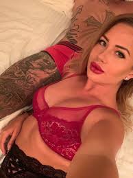 100% Real Couple ⚜️Porn Feeling⚜️, Hungarian escort in Dubai