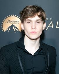 蜘蛛人」彼得帕克差點換人當？不只提摩西夏勒梅與「小蜘蛛」擦身而過，初代蜘蛛人原本該是「他」？