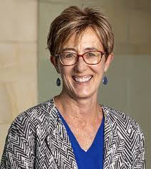 Barb Smith's Instagram, Twitter & Facebook