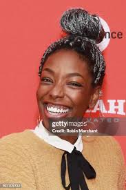 15,237 Elle West Stock Photos, High-Res Pictures, and Images