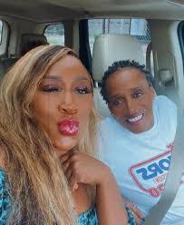 Emanuel Collier's Instagram, Twitter & Facebook