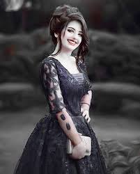 Pin By Saima Khan On Dpz Pakistani Bridal Hairstyles Long Frocks For Girls Indian Bridal Hairstyles
