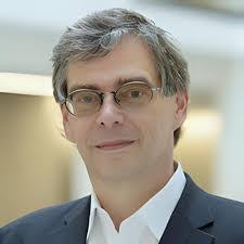 Alexander Romanowski's Instagram, Twitter & Facebook