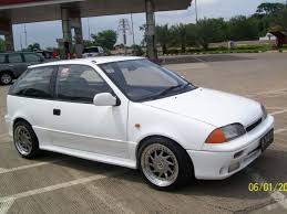 Inspirasi pembahasan terkait sticker mobil tentang 32+ ide top stiker mobil sedan suzuki esteem adalah : Modifikasi Mobil Suzuki Forsa Amenity Mobil Terbaruku