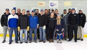 Bulldog hockey alumni gather for 30th anniversary